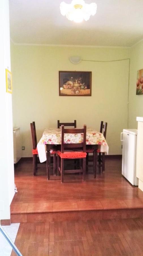 Casa Vacanze, In Centro Citta Caltanissetta Luaran gambar