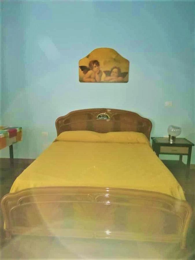 Casa Vacanze, In Centro Citta Caltanissetta Luaran gambar