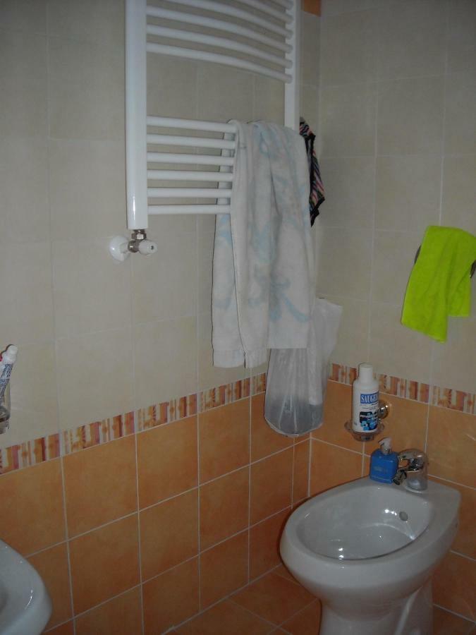 Casa Vacanze, In Centro Citta Caltanissetta Luaran gambar